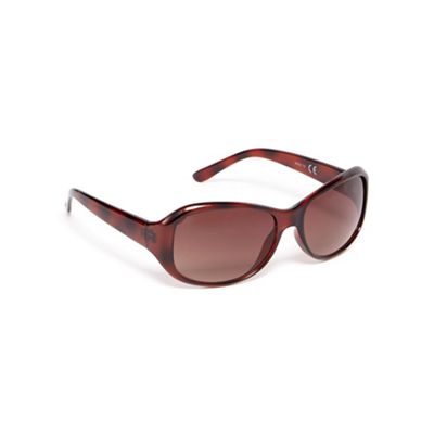 Brown oval sunglasses